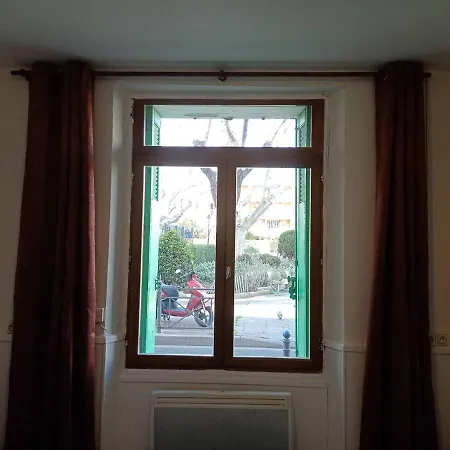 280, Rdc Apartment *